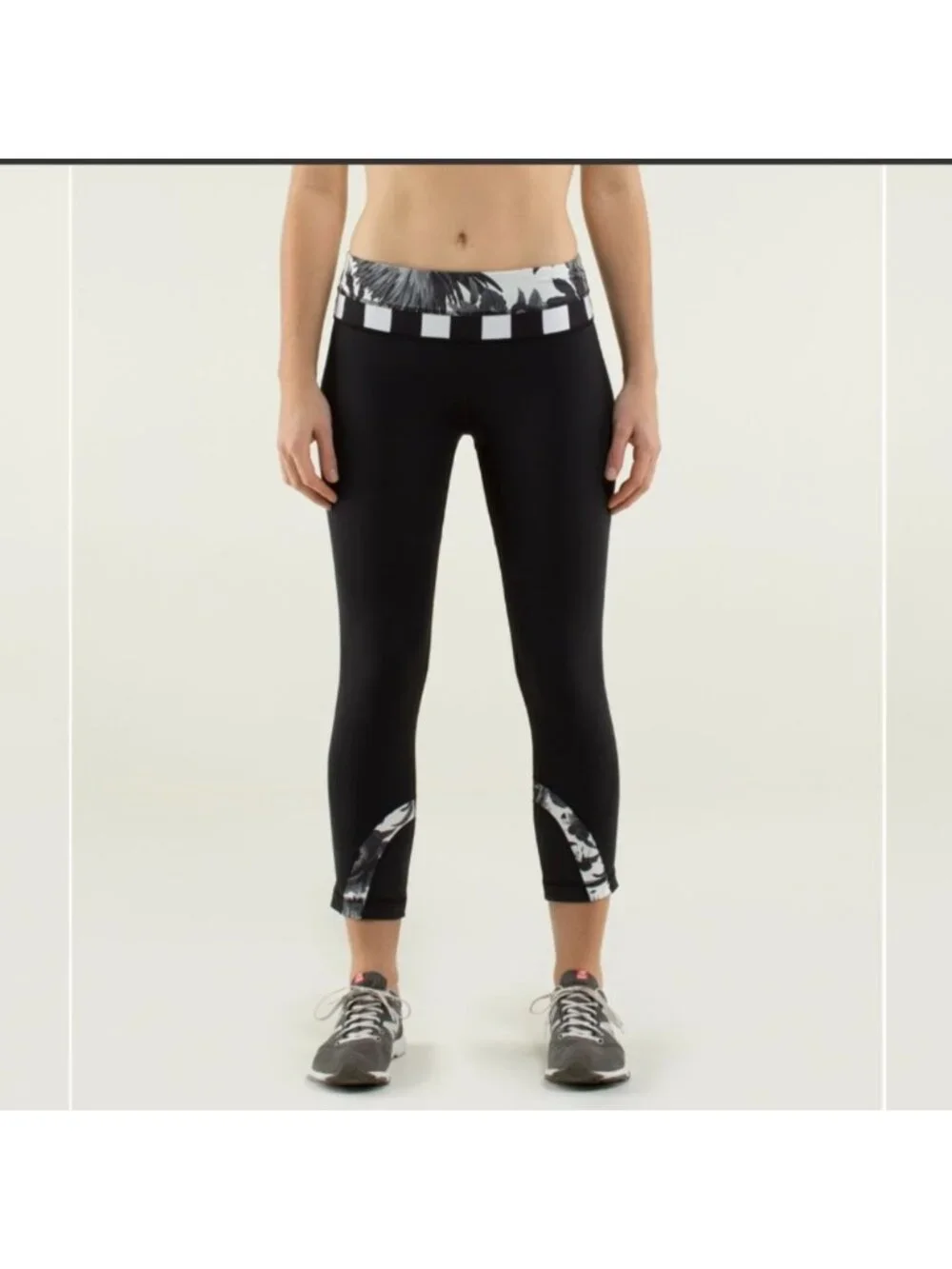 Lululemon Run: Inspire Crop II Black / Brisk Bloom Black White / Straightup Str